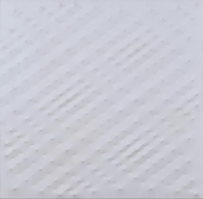 Enrico Castellani, Superficie Bianca, 1990